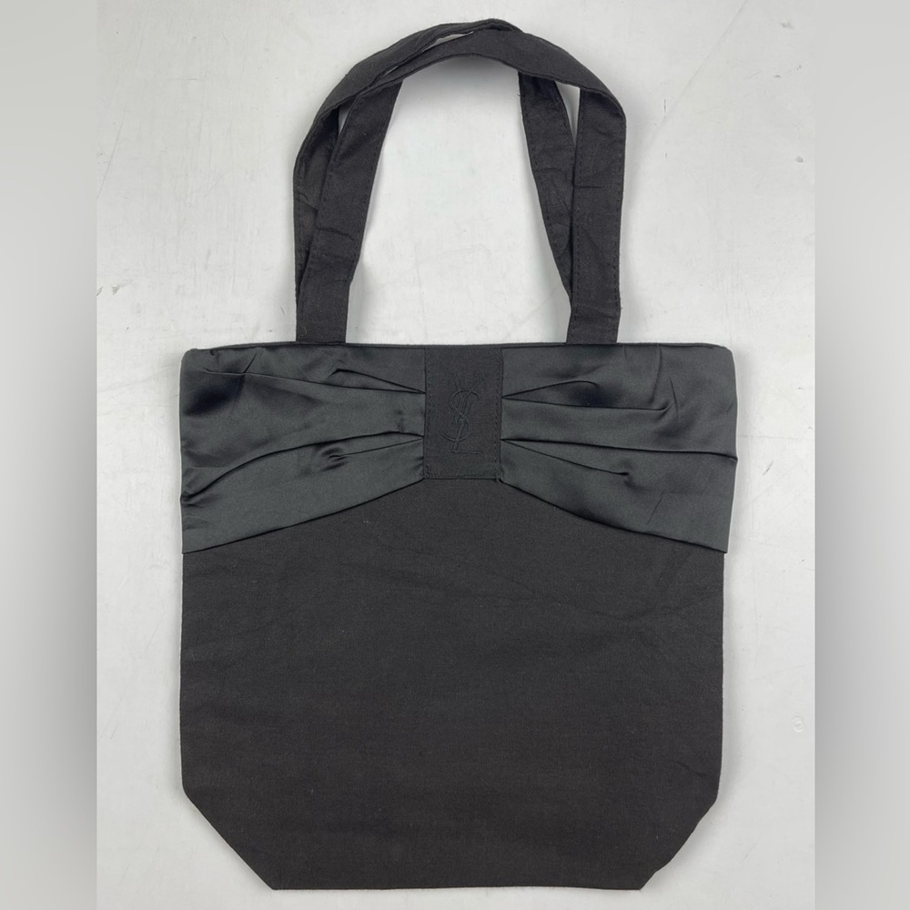 Yves Saint Laurent Black Classic Tote - Picture 12 of 12